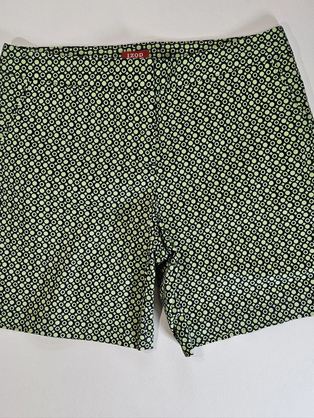 Izod Bermuda Golf Shorts Womens 2 Green Blue Geometric Mid Rise Outdoor‎ Wear
